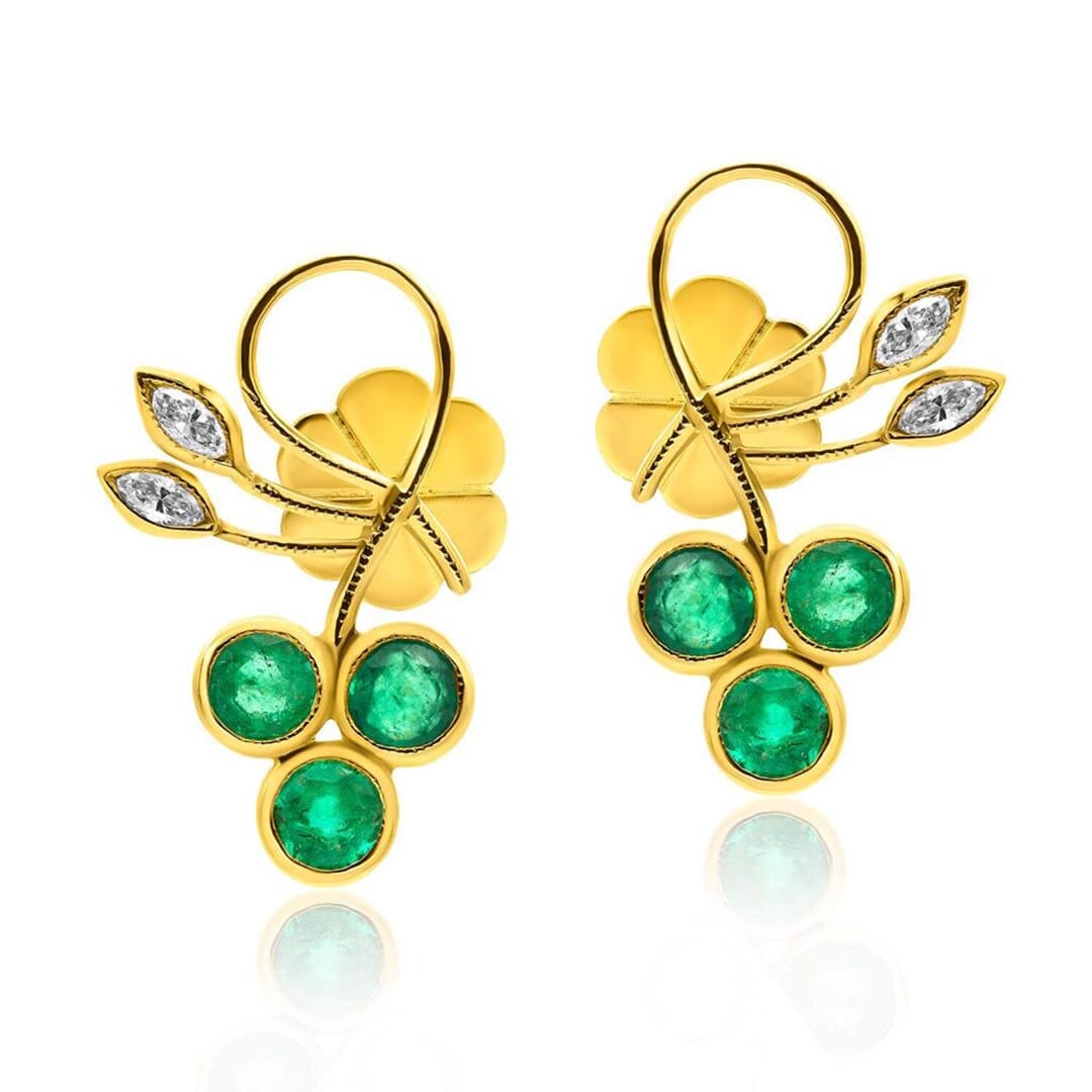Stud Earring in 14K Gold,Diamonds and Emeralds