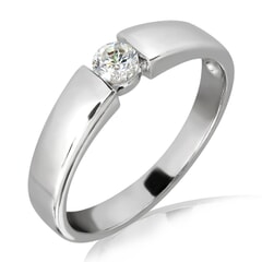 18K Gold and 0.15 Carat E Color VS Clarity Men's Diamond Band