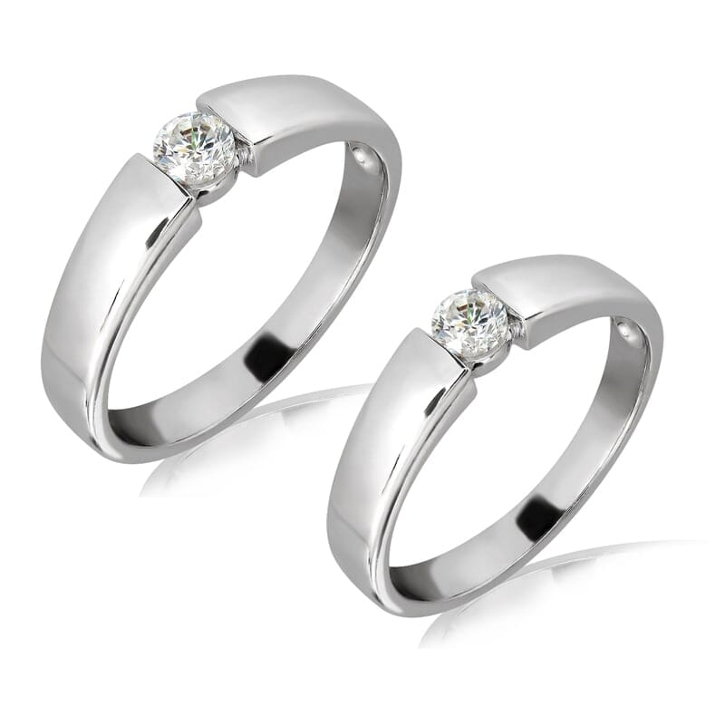 18K Gold and 0.25 Carat E Color and VS Clarity Diamond Couple Ring