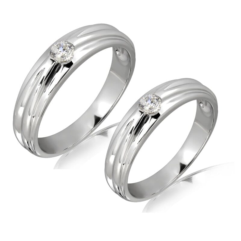 18K Gold and 0.25 Carat E Color and VS Clarity Diamond Couple Ring