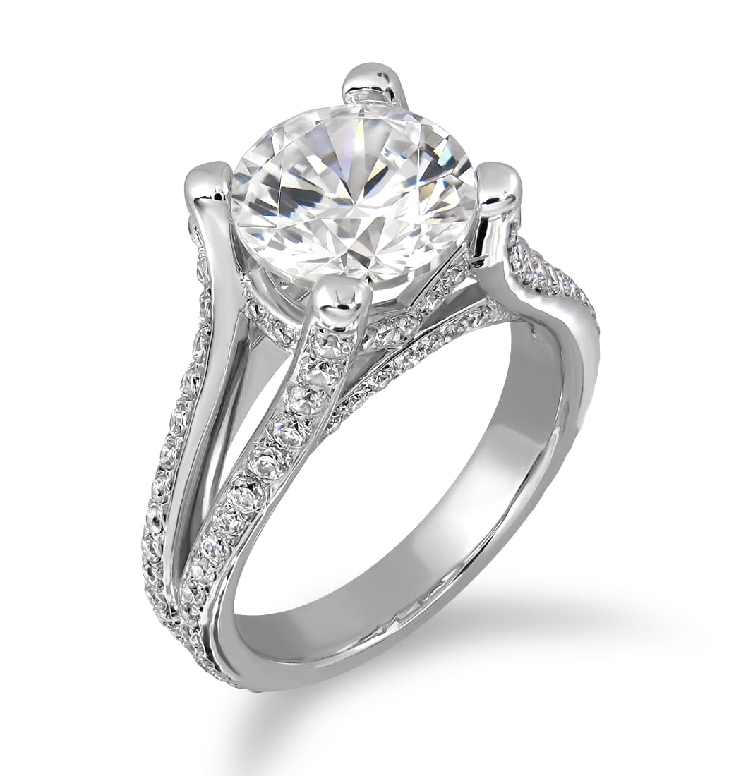 Moissanite Ring in 9KT or 14KT Gold with Certificate