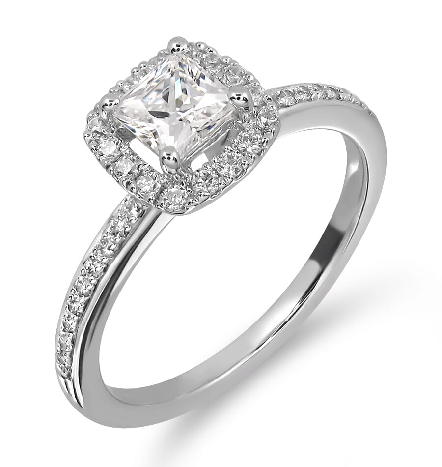 Moissanite Ring in 9KT or 14KT Gold with Certificate