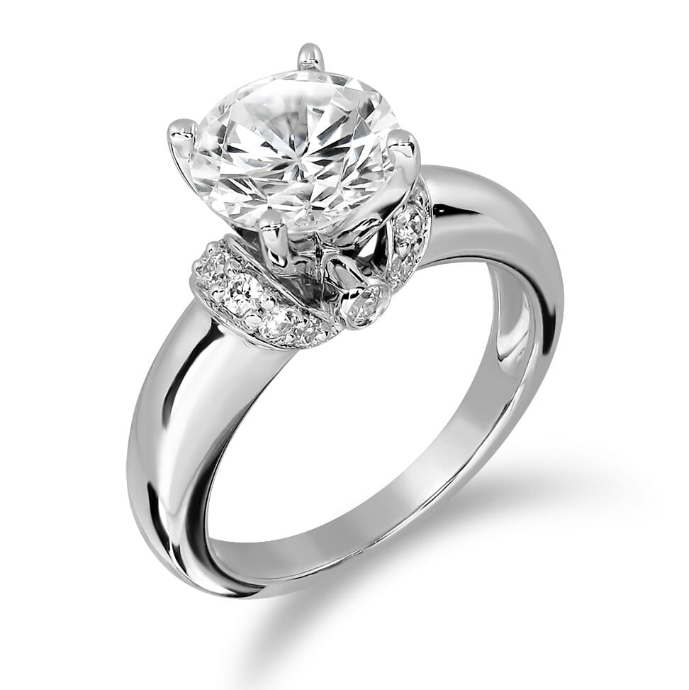 18KT Gold and 1.00 carat Side Diamond Engagement Ring with Certificate