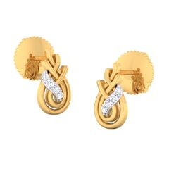 18K Gold Earring and 0.07 carat Diamonds