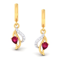 18K Gold Earring and 0.11 carat Diamonds