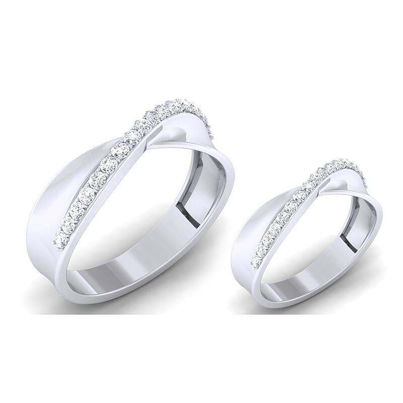 18K Gold and 0.70 Carat E Color and VS Clarity Diamond Couple Ring