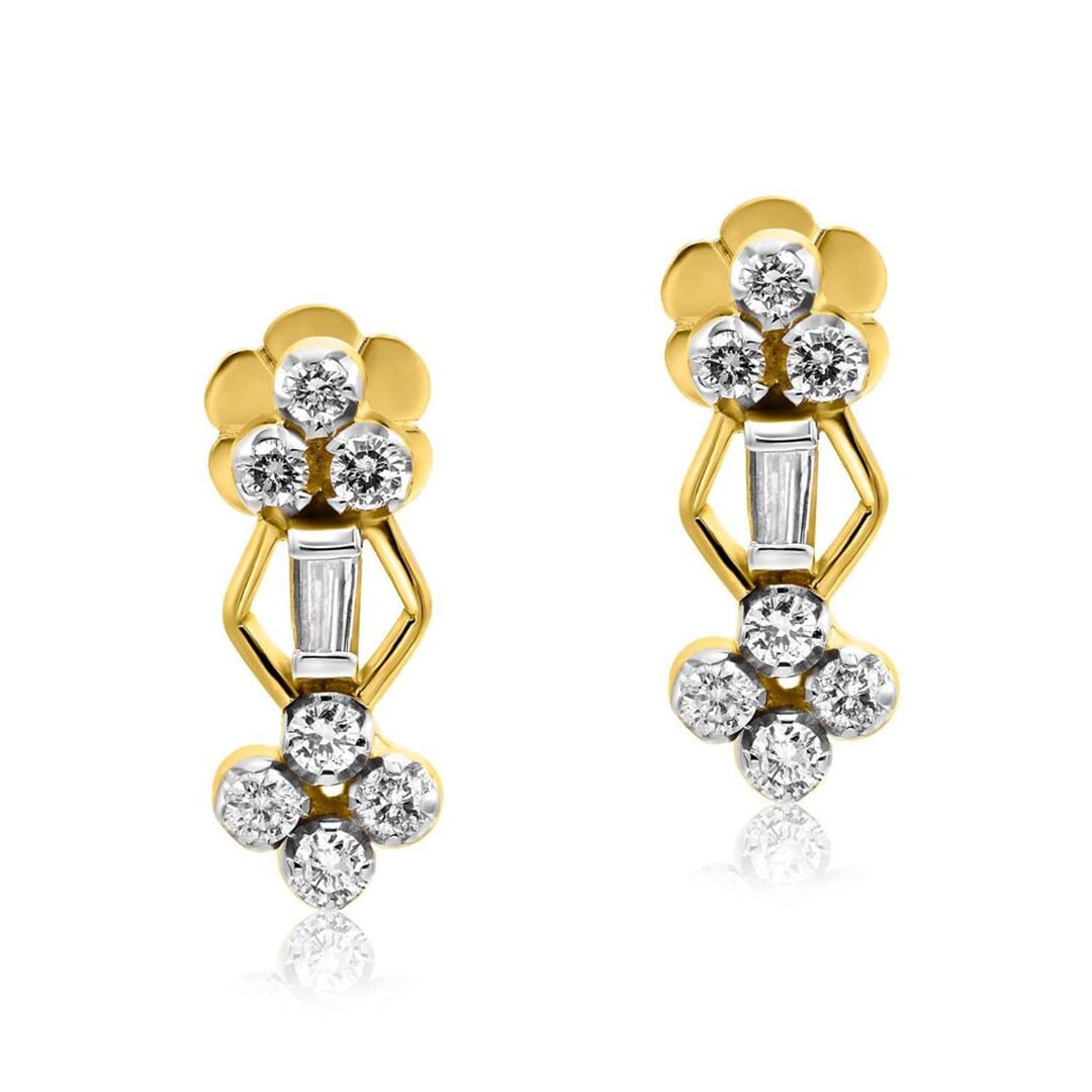 Stud Earrings in 14K Gold and 0.56 carat Diamonds