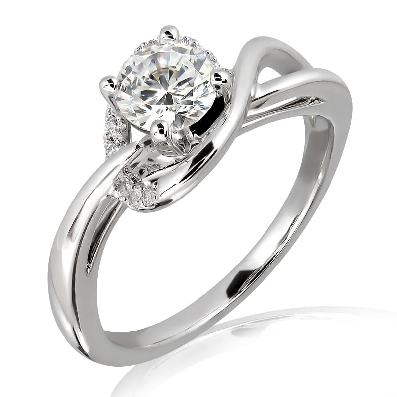 18K Gold and 0.35 Carat E Color VS2 Clarity Diamond Ring