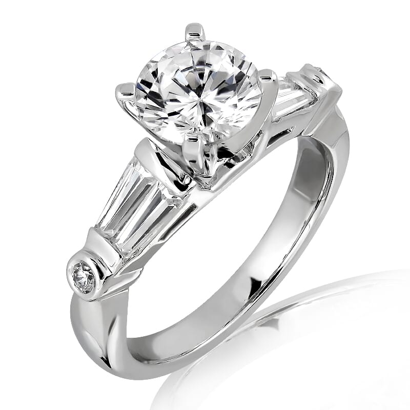 18KT Gold and 0.30 carat Side Diamond Engagement Ring with Certificate