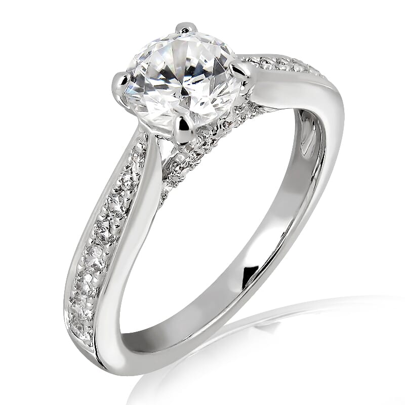 18KT Gold and 0.30 carat Side Diamond Engagement Ring with Certificate