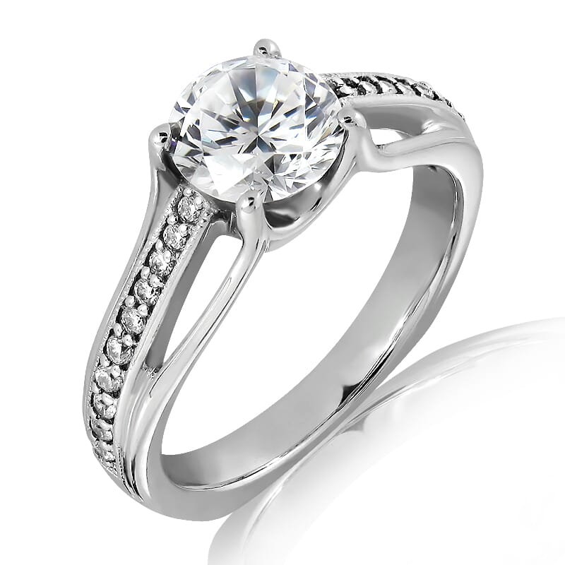 18KT Gold and 0.30 carat Side Diamond Engagement Ring with Certificate