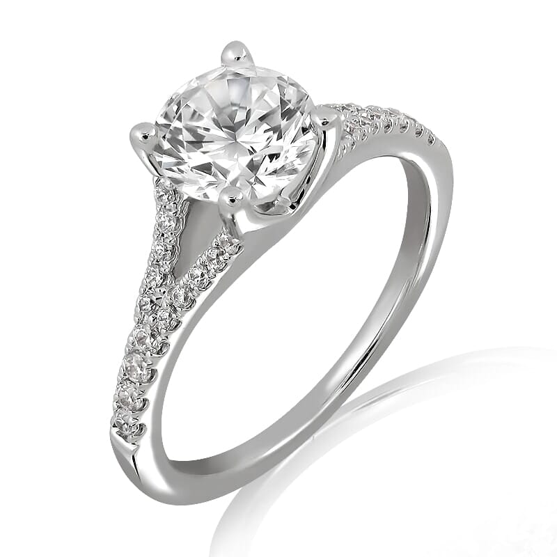 18KT Gold and 0.30 carat Side Diamond Engagement Ring with Certificate