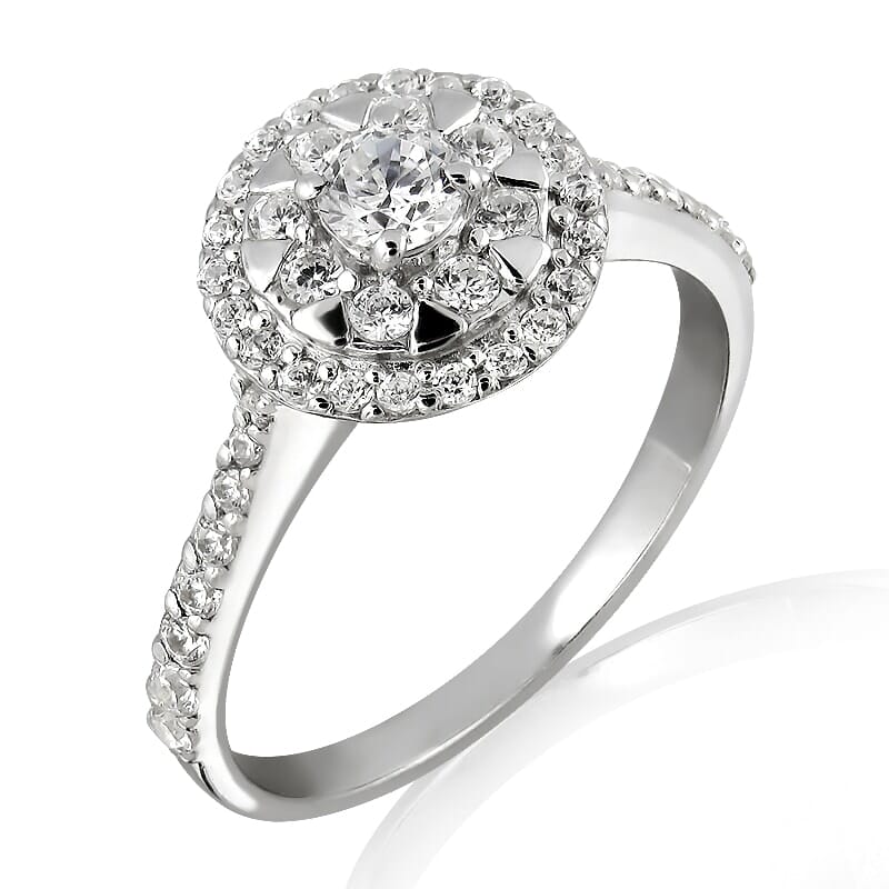 18K Gold and 0.60 Carat E Color VS2 Clarity Diamond Ring