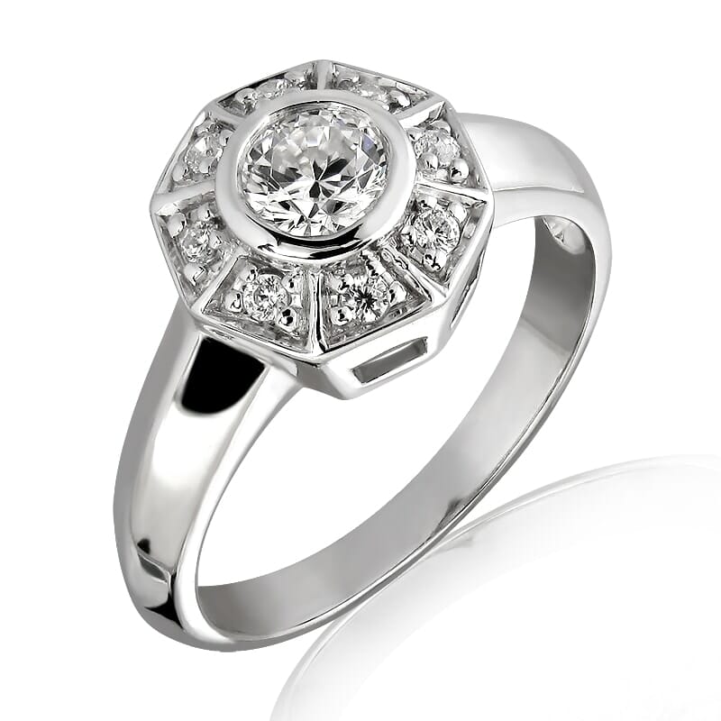 18K Gold and 0.35 Carat E Color VS1 Clarity Diamond Ring