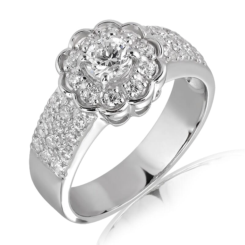 18K Gold and 0.75 Carat E Color VS1 Clarity Diamond Ring