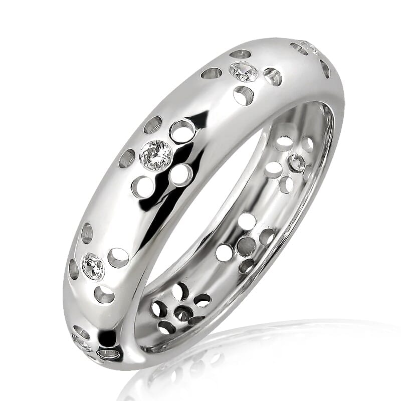 18K Gold and 0.15 Carat E Color VS Clarity Diamond Ring