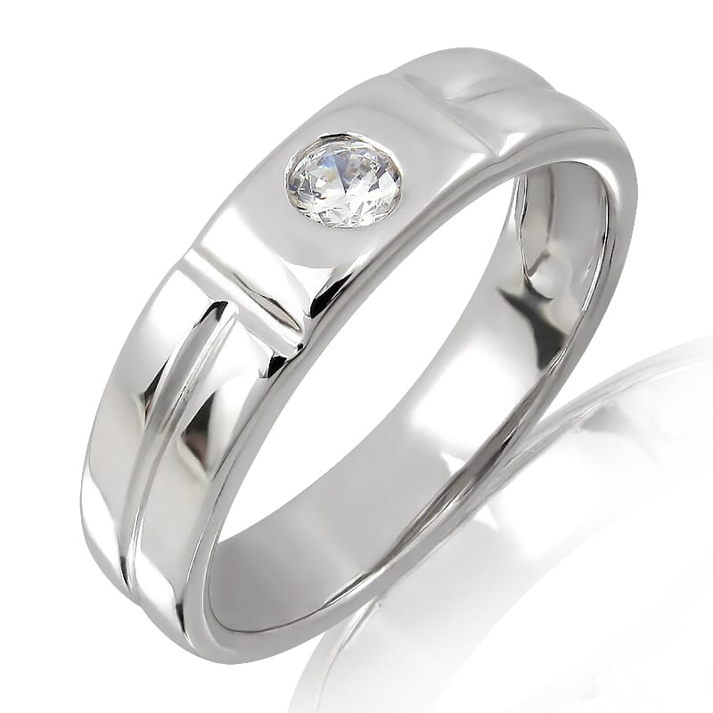 18K Gold and 0.10 Carat F Color VS Clarity Men's Diamond Band