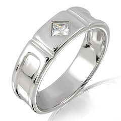 18K Gold and 0.15 Carat F Color VS Clarity Men's Diamond Band